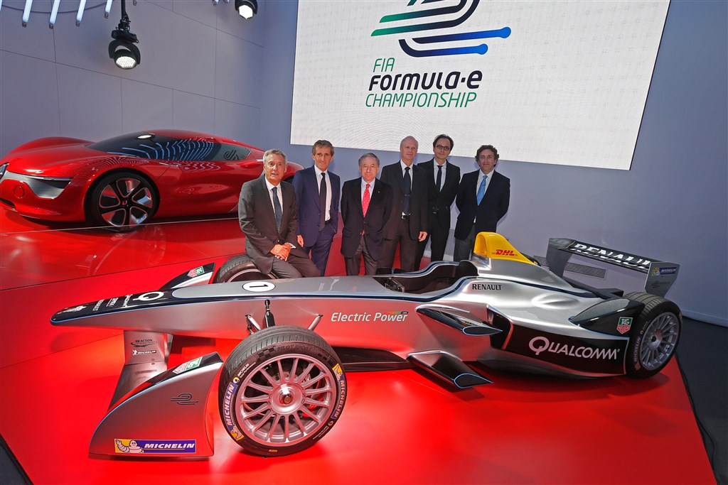 eDams præsentationen med et par kendte ansigter iblandt
(Foto: Formula E)